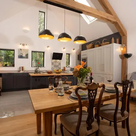 Beautiful Luxury One Bedroom Retreat In Far Sawrey Dom wakacyjny