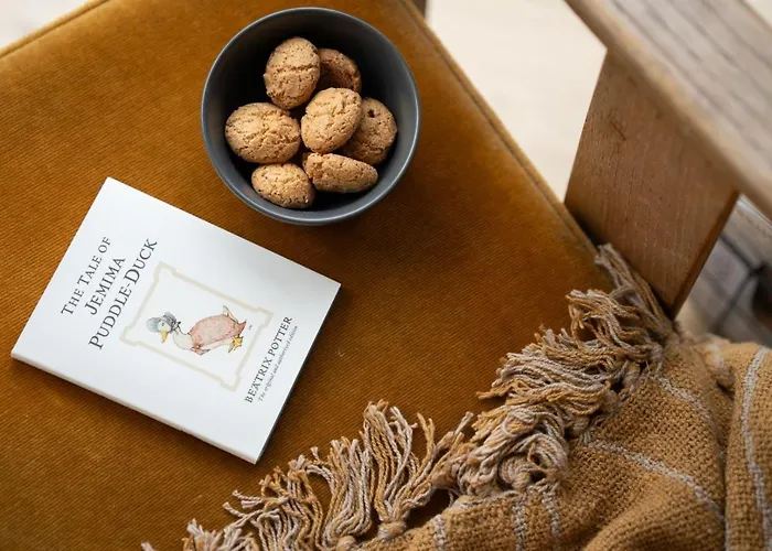 Beautiful Luxury One Bedroom Retreat In Far Sawrey *